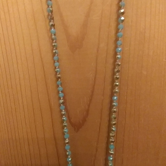 NWT Semi-Precious Natural Stone Necklace - Picture 3 of 3